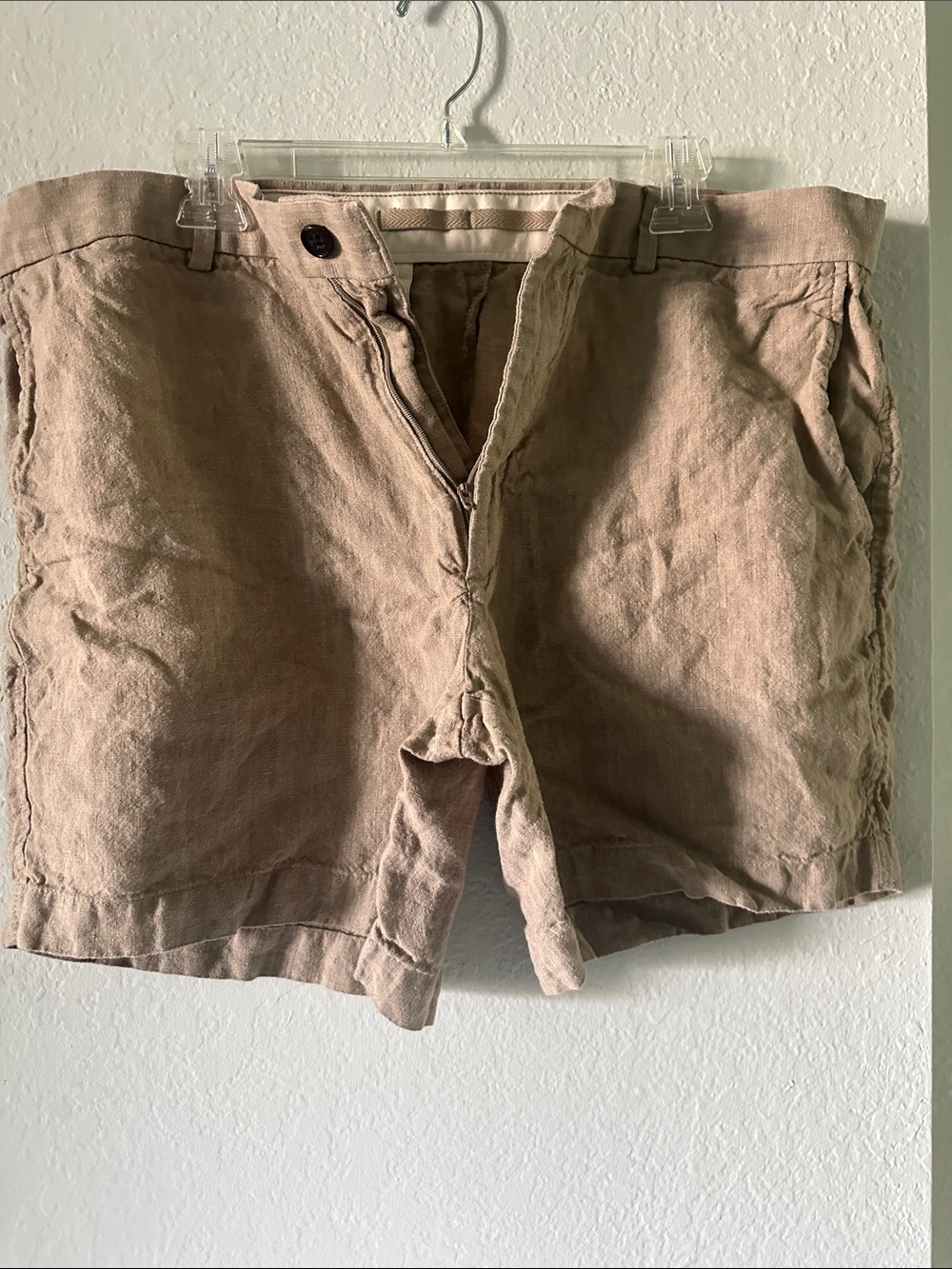 Banana Republic Men's Tan Casual Linen-Blend Shorts